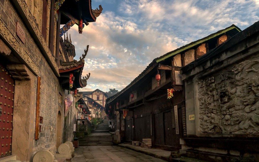 当车出事故之后，应该怎样走保险流程？游戏画面